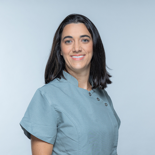 Dra Julia Cabete - Unique smile